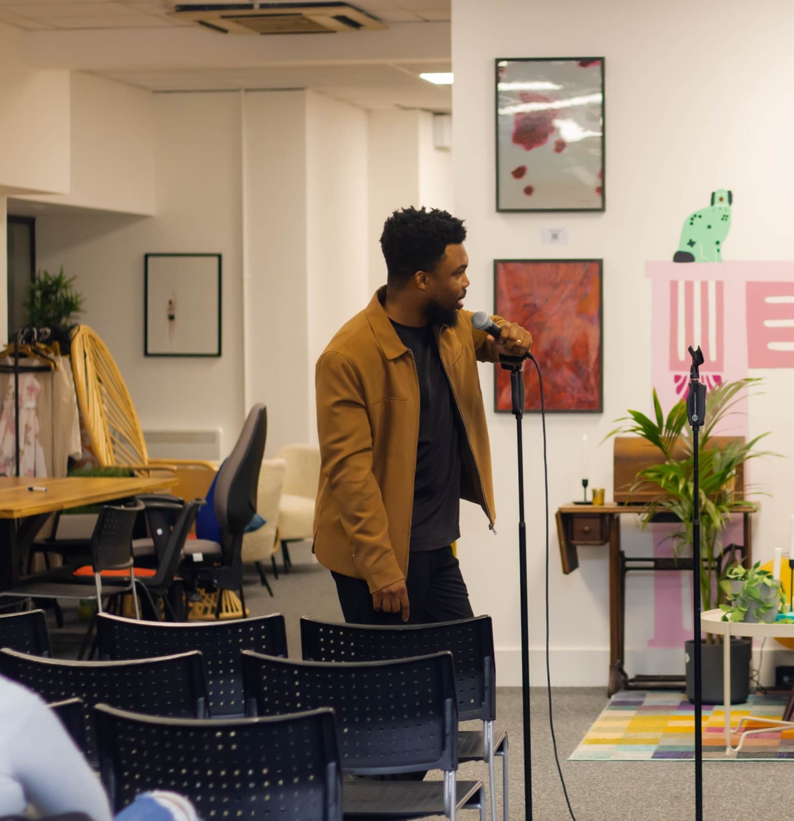Sydney leading a workshop
